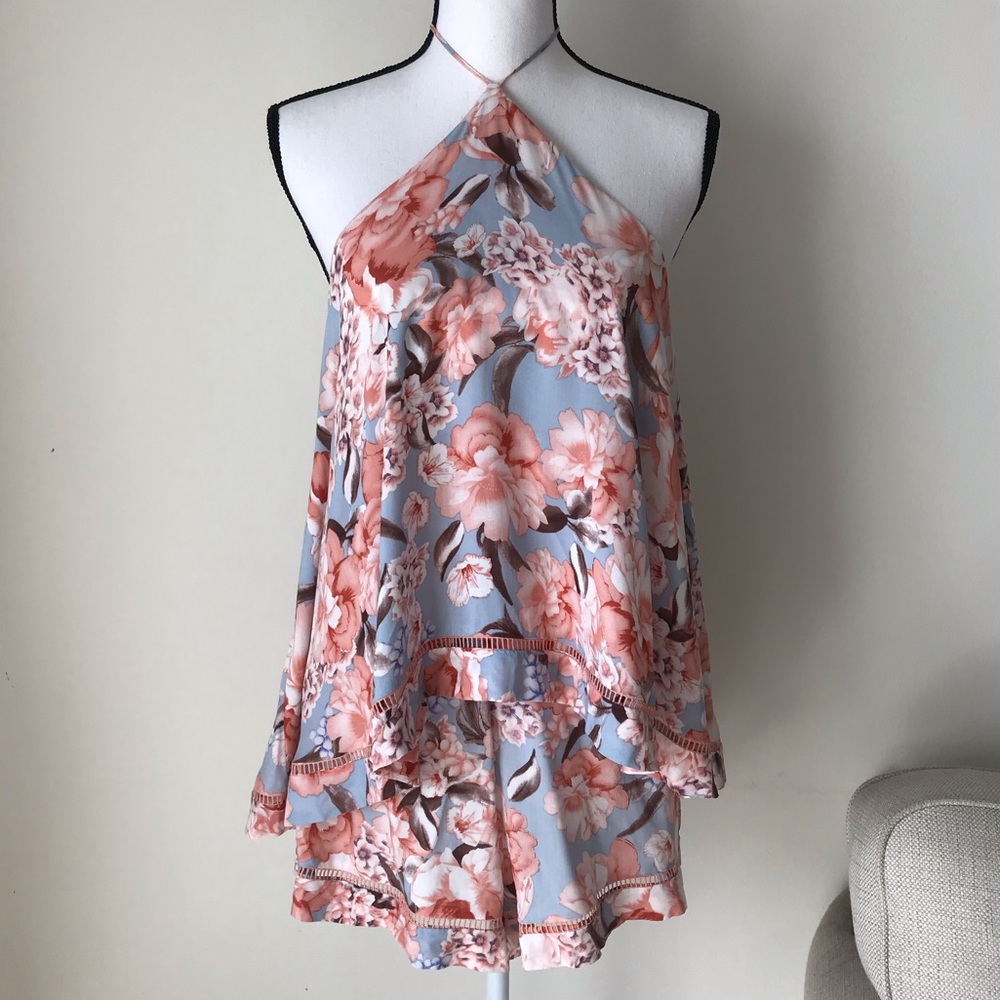 [LF] Open Back Floral Romper